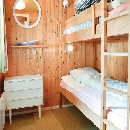 Three-bedroom Holiday In * Løkken